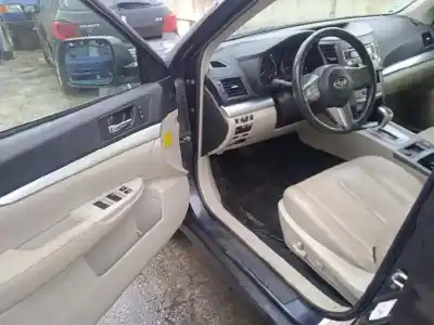 Sloopvoertuig subaru legacy kombi/outback b14 2.5 cat van het jaar 2010 aangedreven ej25