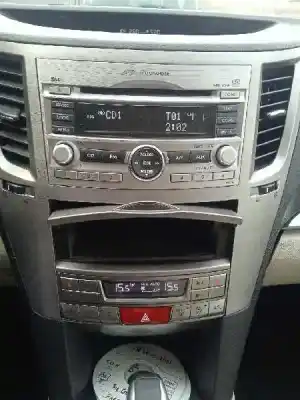 Sloopvoertuig subaru legacy kombi/outback b14 2.5 cat van het jaar 2010 aangedreven ej25