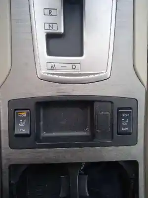 Sloopvoertuig subaru legacy kombi/outback b14 2.5 cat van het jaar 2010 aangedreven ej25