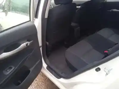 Scrapping Vehicle toyota auris hybrid active of the year 2011 powered 2zr