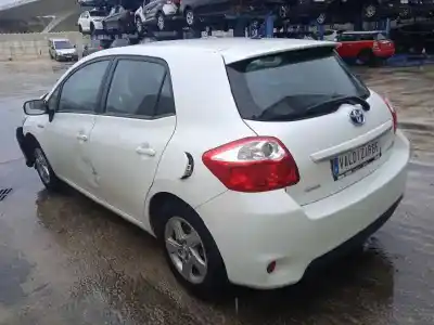 Scrapping Vehicle toyota auris hybrid active of the year 2011 powered 2zr