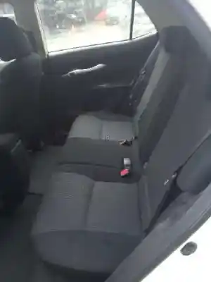 Scrapping Vehicle toyota auris hybrid active of the year 2011 powered 2zr