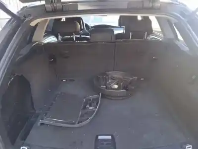 Veículo de Sucata bmw serie 5 touring (e61) 520d do ano 2009 alimentado n47d20c