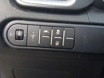 Здавання транспортного засобу kia xceed 1.0 tgdi cat року 2023 потужний g3le