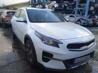 Здавання транспортного засобу kia xceed 1.0 tgdi cat року 2023 потужний g3le