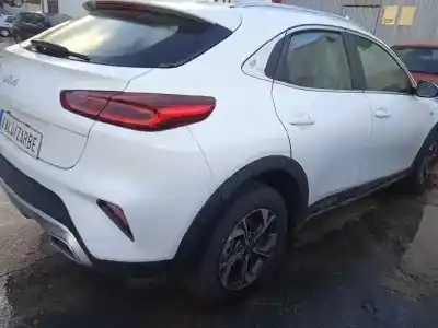 Здавання транспортного засобу kia xceed 1.0 tgdi cat року 2023 потужний g3le
