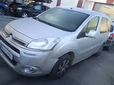 Vehicul casat citroen berlingo station wagon seduction al anului 2013 alimentat 9h06