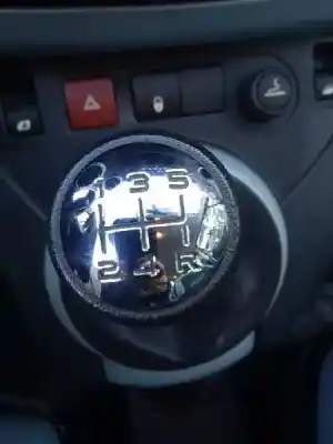 Vehicul casat citroen berlingo station wagon seduction al anului 2013 alimentat 9h06