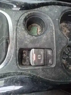 Veículo de Sucata renault kadjar (ha_, hl_) 1.2 tce 130 do ano 2018 alimentado h5f408