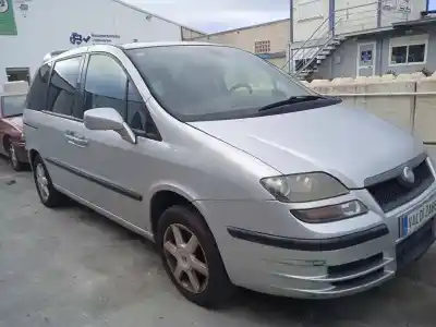 Veicolo di demolizione FIAT ULYSSE (179_) 2.0 D Multijet dell'anno 2007 alimentato RHR