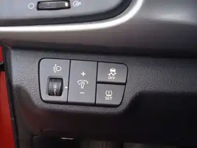 Veículo de Sucata kia rio (yb) 1.2 cat do ano 2018 alimentado g4la