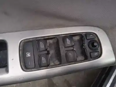 Здавання транспортного засобу volvo v50 familiar 2.0 d momentum року 2004 потужний d4204t