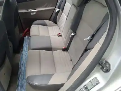 Здавання транспортного засобу volvo v50 familiar 2.0 d momentum року 2004 потужний d4204t