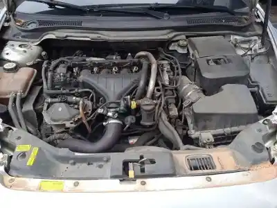 Здавання транспортного засобу volvo v50 familiar 2.0 d momentum року 2004 потужний d4204t