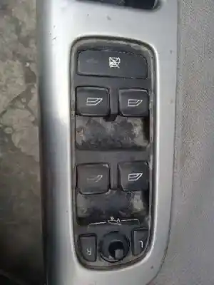 Здавання транспортного засобу volvo v50 familiar 2.0 d momentum року 2004 потужний d4204t