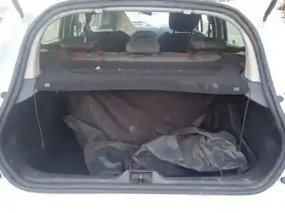 Veículo de Sucata renault clio iv (bh_) 1.5 dci 90 do ano 2016 alimentado k9k628