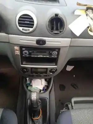 Veículo de Sucata chevrolet lacetti (j200) 2.0 d do ano 2008 alimentado z20s