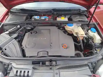 Здавання транспортного засобу audi a4 avant (8e) 2.0 tdi quattro (dpf) (125kw) року 2006 потужний brd