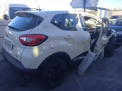 Scrapping Vehicle renault captur dynamique of the year 2015 powered h4b400