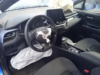 Здавання транспортного засобу toyota c-hr (_x1_) 1.8 hybrid (zyx10_, zyx11_) року 2021 потужний 2zr