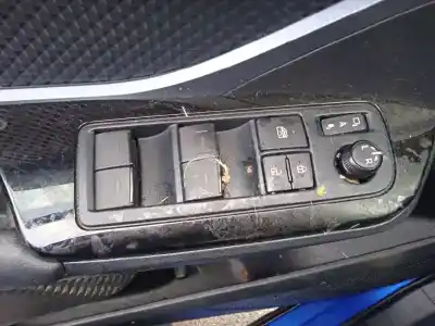 Здавання транспортного засобу toyota c-hr (_x1_) 1.8 hybrid (zyx10_, zyx11_) року 2021 потужний 2zr
