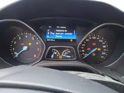 Sloopvoertuig ford focus lim. 1.0 ecoboost cat van het jaar 2016 aangedreven m1dd