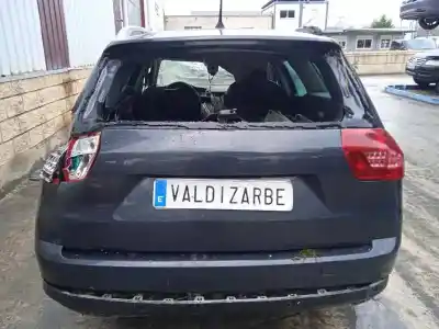 Veículo de Sucata citroen c5 station wagon exclusive do ano 2009 alimentado rhr