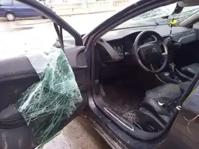 Veículo de Sucata citroen c5 station wagon exclusive do ano 2009 alimentado rhr