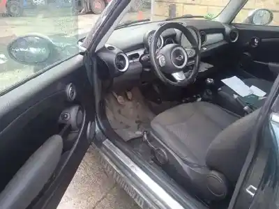 Здавання транспортного засобу mini mini (r56) cooper року 2007 потужний n12b16a