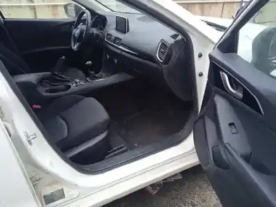 Scrapping Vehicle mazda 3 lim. (bl) 2.2 turbodiesel cat of the year 2015 powered sh