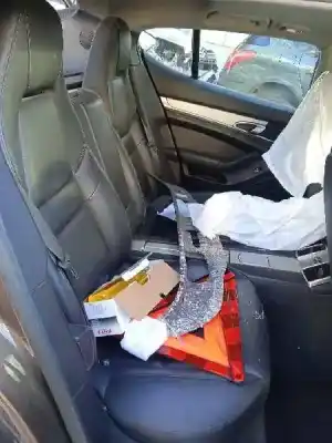 Scrapping Vehicle porsche panamera 4 s of the year 2012 powered m4840