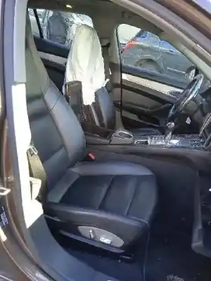 Scrapping Vehicle porsche panamera 4 s of the year 2012 powered m4840