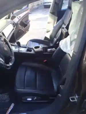 Scrapping Vehicle porsche panamera 4 s of the year 2012 powered m4840