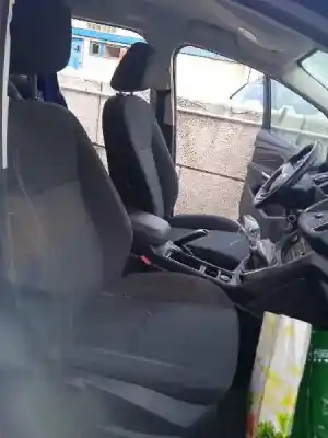 Veículo de Sucata ford grand c-max (ceu) trend do ano 2017 alimentado m1dd