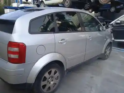 Veículo de Sucata audi a2 (8z) 1.4 tdi do ano 2001 alimentado amf