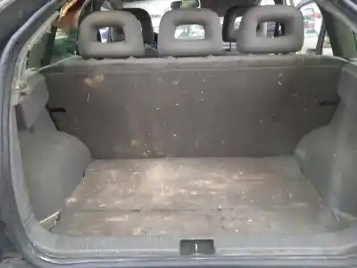 Veículo de Sucata audi a2 (8z) 1.4 tdi do ano 2001 alimentado amf