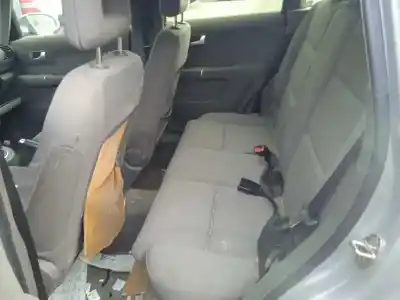 Veículo de Sucata audi a2 (8z) 1.4 tdi do ano 2001 alimentado amf