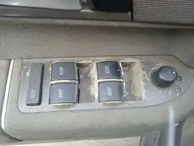 Veículo de Sucata audi a2 (8z) 1.4 tdi do ano 2001 alimentado amf