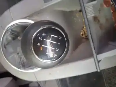 Veículo de Sucata audi a2 (8z) 1.4 tdi do ano 2001 alimentado amf