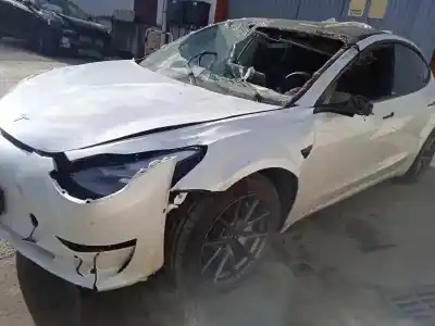 Здавання транспортного засобу tesla                                              model 3                                                                                                                                                                                                                                                     року 2021 потужний 3d3