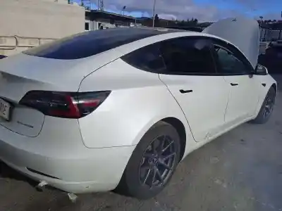 Здавання транспортного засобу tesla                                              model 3                                                                                                                                                                                                                                                     року 2021 потужний 3d3