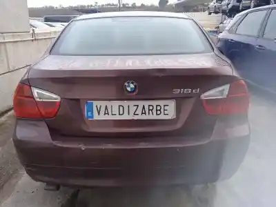 Veículo de Sucata bmw serie 3 berlina (e90) 318d do ano 2006 alimentado 204d4