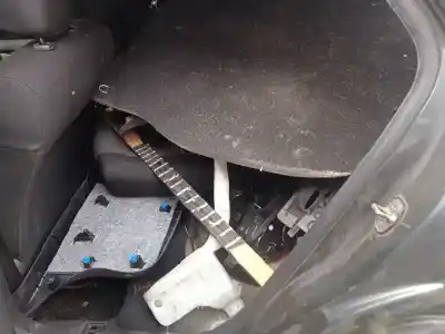 Veículo de Sucata citroen c4 cactus feel do ano 2015 alimentado 9h06