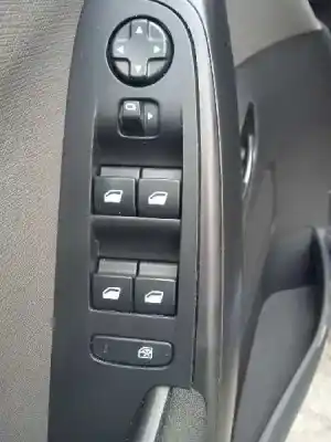 Здавання транспортного засобу citroen c4 picasso feel року 2018 потужний bh01