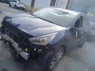 Scrapping Vehicle kia niro drive of the year 2018 powered g4le