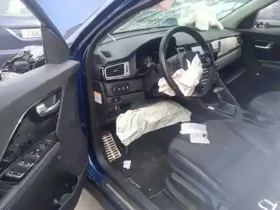 Scrapping Vehicle kia niro drive of the year 2018 powered g4le