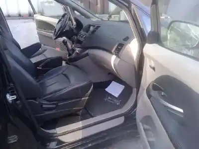 Veículo de Sucata mitsubishi grandis (na0w) 2.0 di-d inform do ano 2006 alimentado bsy