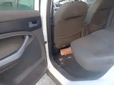 Veicolo di demolizione ford kuga (cbv) trend dell'anno 2009 alimentato g6dg