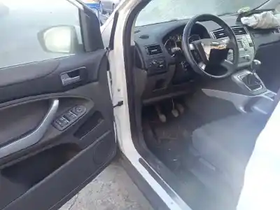 Veicolo di demolizione ford kuga (cbv) trend dell'anno 2009 alimentato g6dg