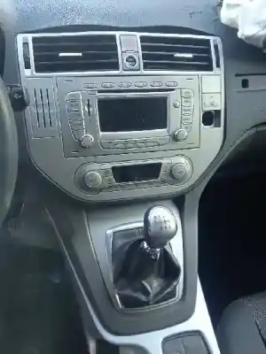 Veicolo di demolizione ford kuga (cbv) trend dell'anno 2009 alimentato g6dg